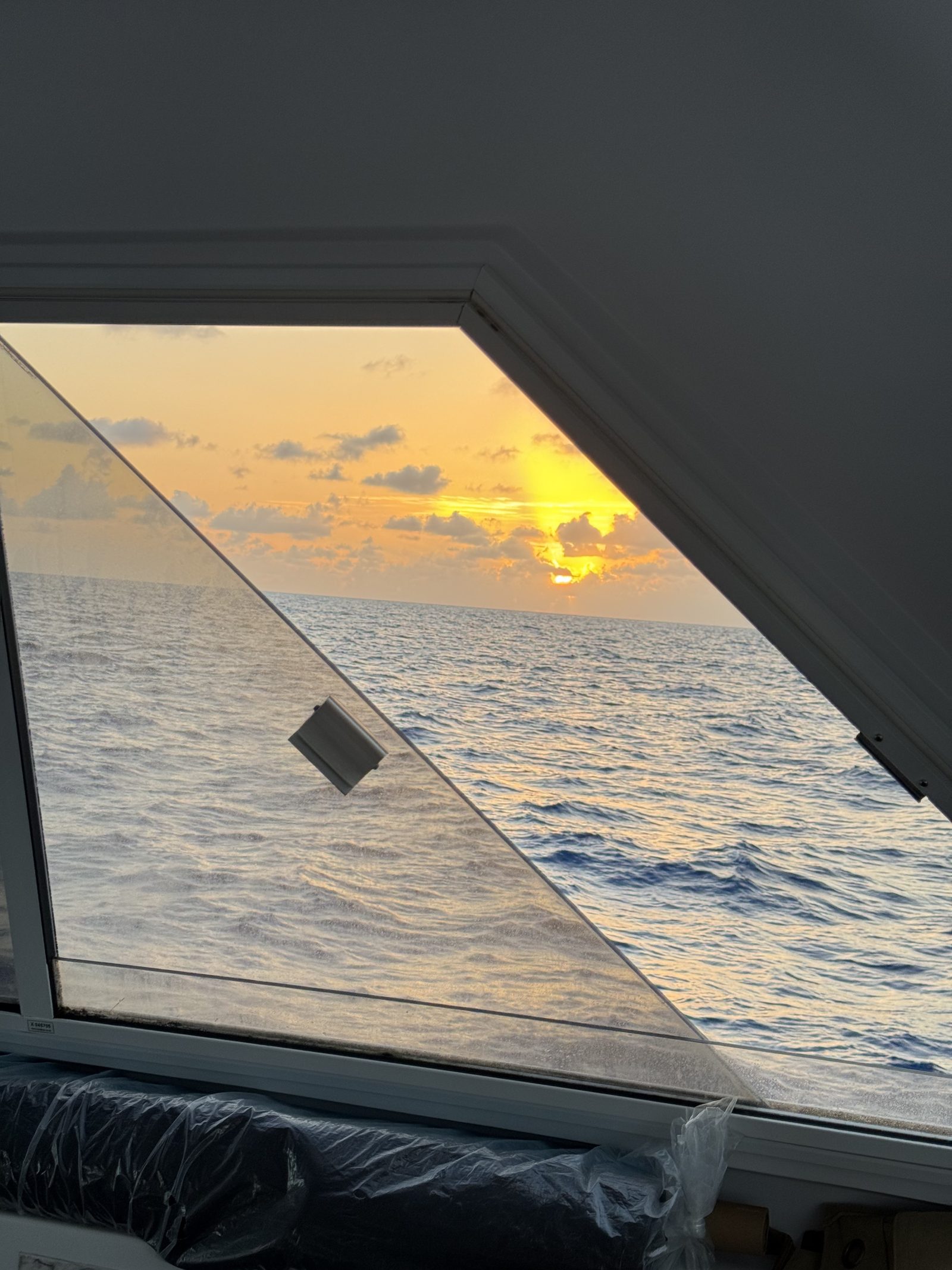 Field observation from life aboard a sailing vessel.